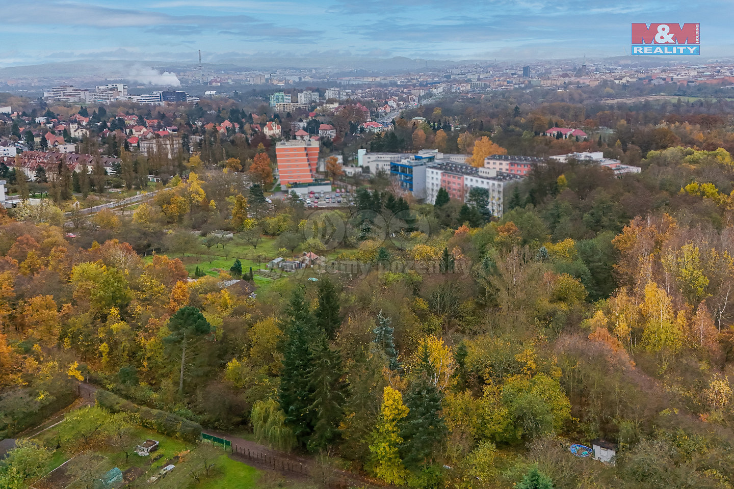 Prodej stavebního pozemku 724 m² – další