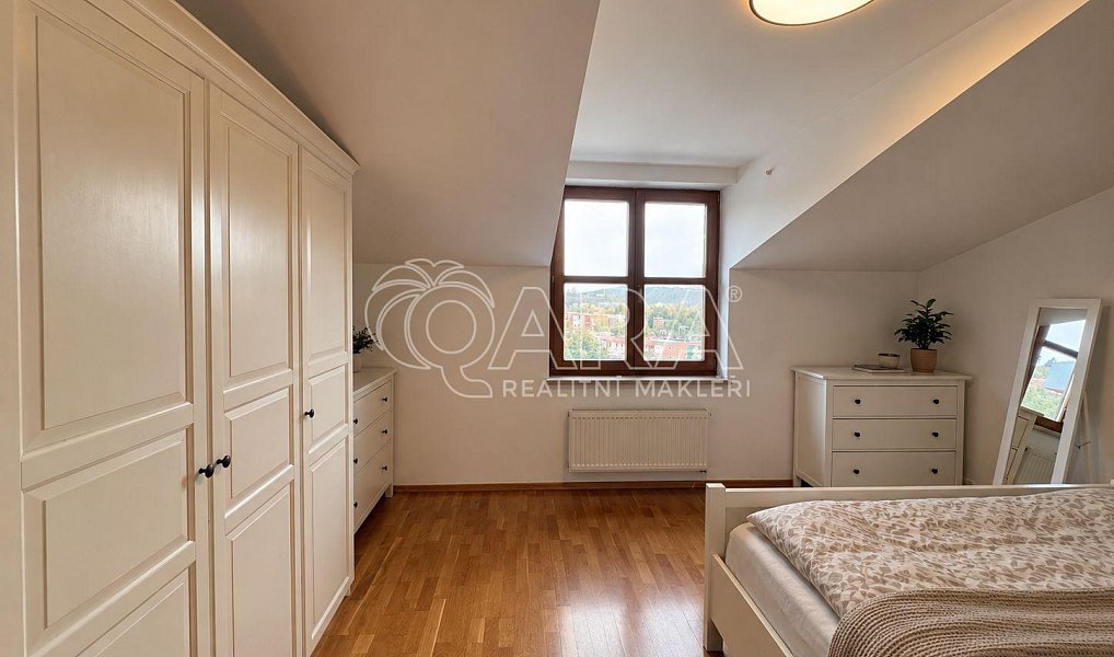 Pronájem bytu 2+kk 64 m², Praha – náhled fotky 9