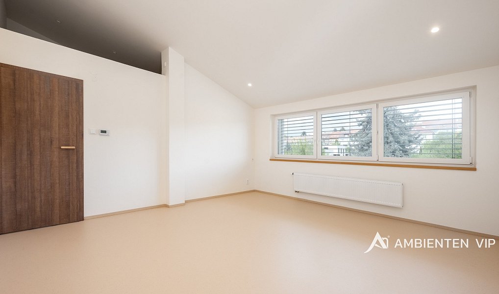 Prodej domu 211 m² s pozemkem 345 m², Brno – náhled fotky 40