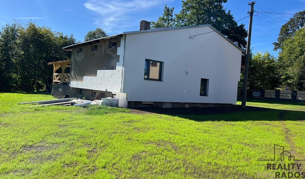 Prodej domu 197 m² s pozemkem 1 500 m², Hrádek – náhled fotky 8