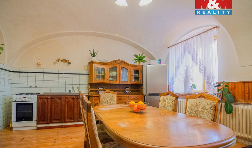 Prodej domu 260 m² s pozemkem 430 m², Radonice – náhled fotky 4
