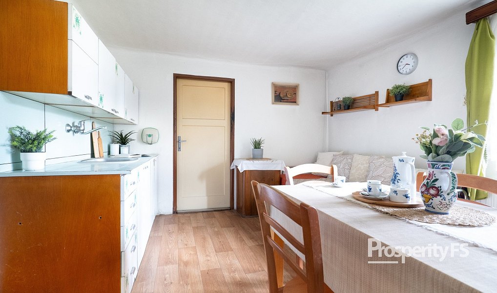 Prodej domu 120 m² s pozemkem 2 453 m², Pavlíkov – náhled fotky 3