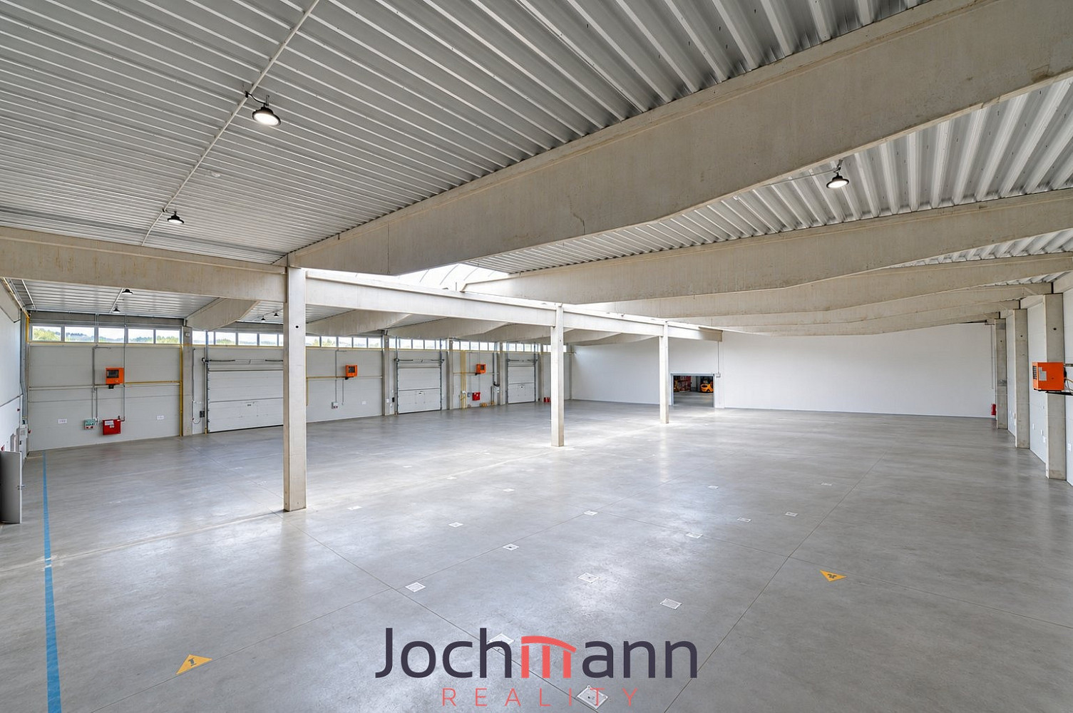 Pronájem skladovacích prostor 2 660 m²