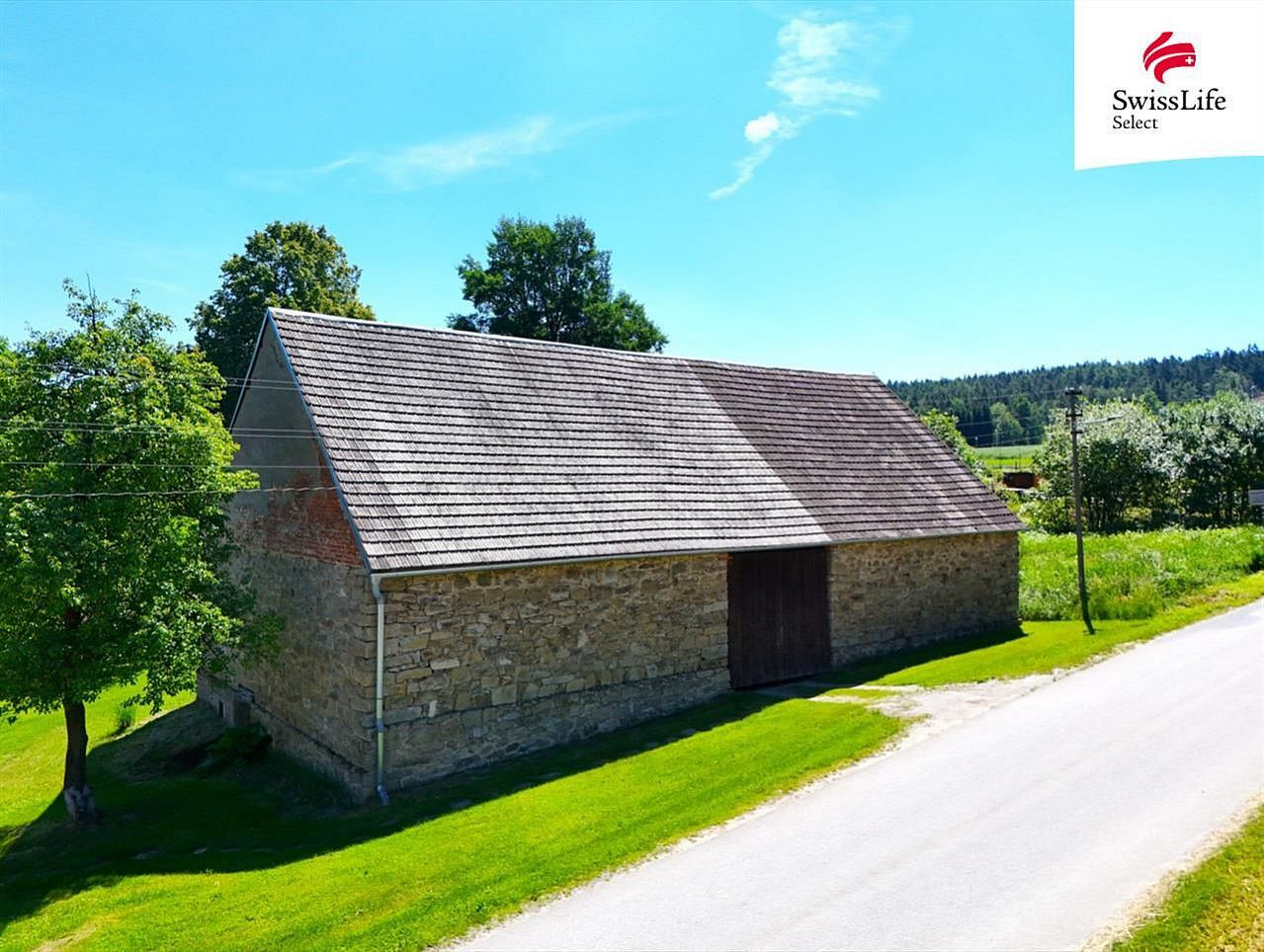 Pronájem skladovacích prostor 180 m²