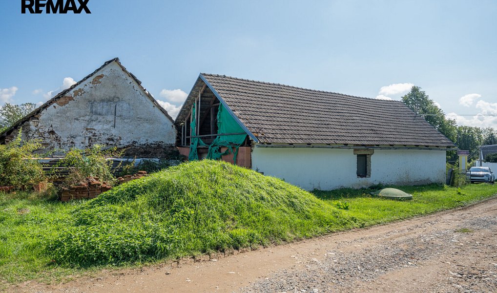Prodej domu 222 m² s pozemkem 2 923 m², Mladá Vožice – náhled fotky 26