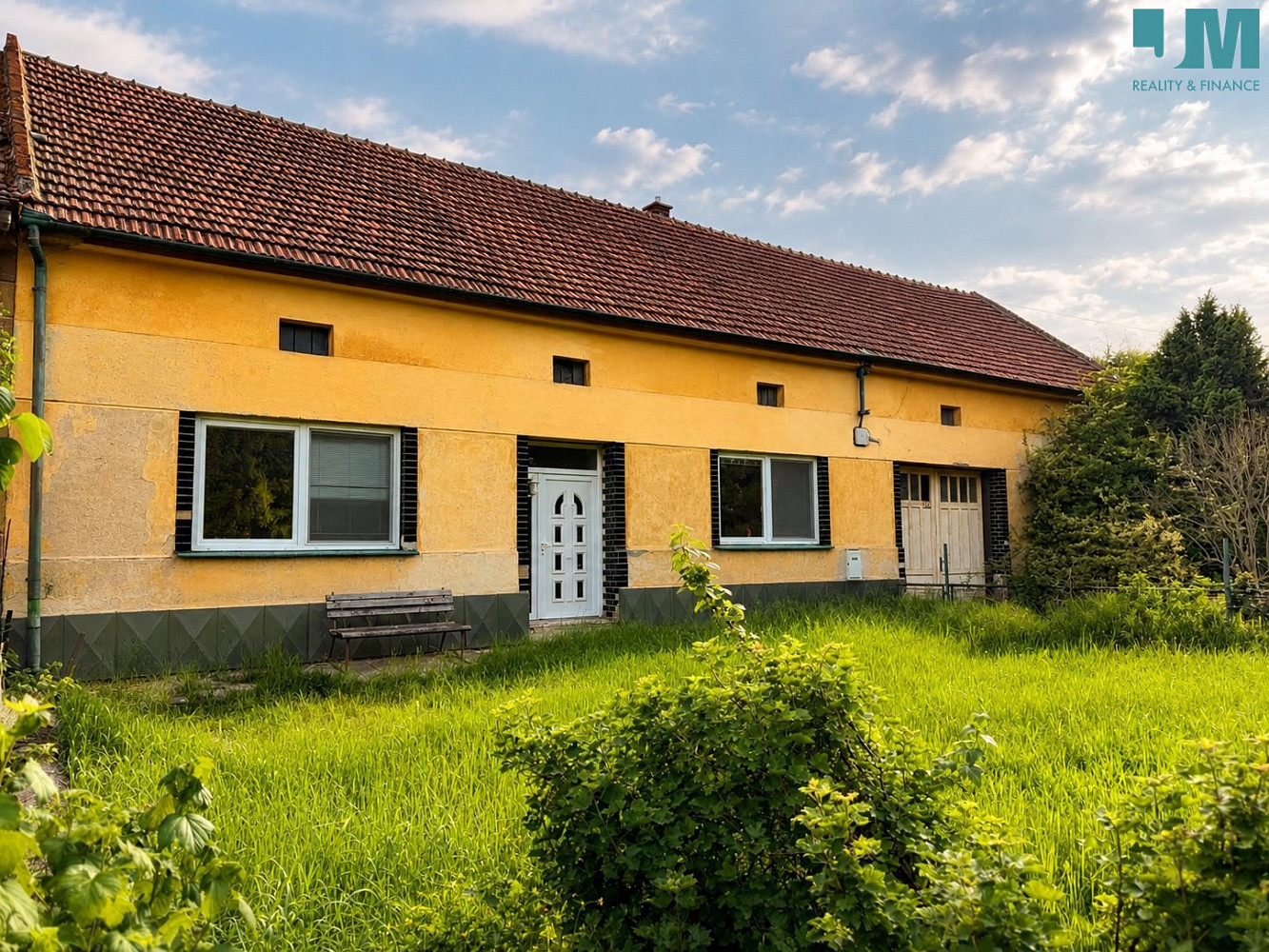 Prodej domu 148 m² s pozemkem 1 183 m² – pohled 2