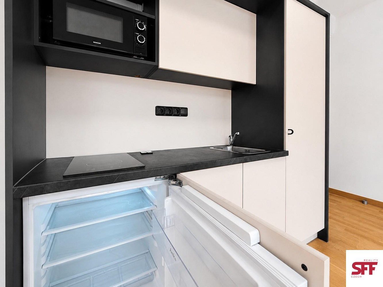 Pronájem bytu 1+kk 25 m² – pohled 5