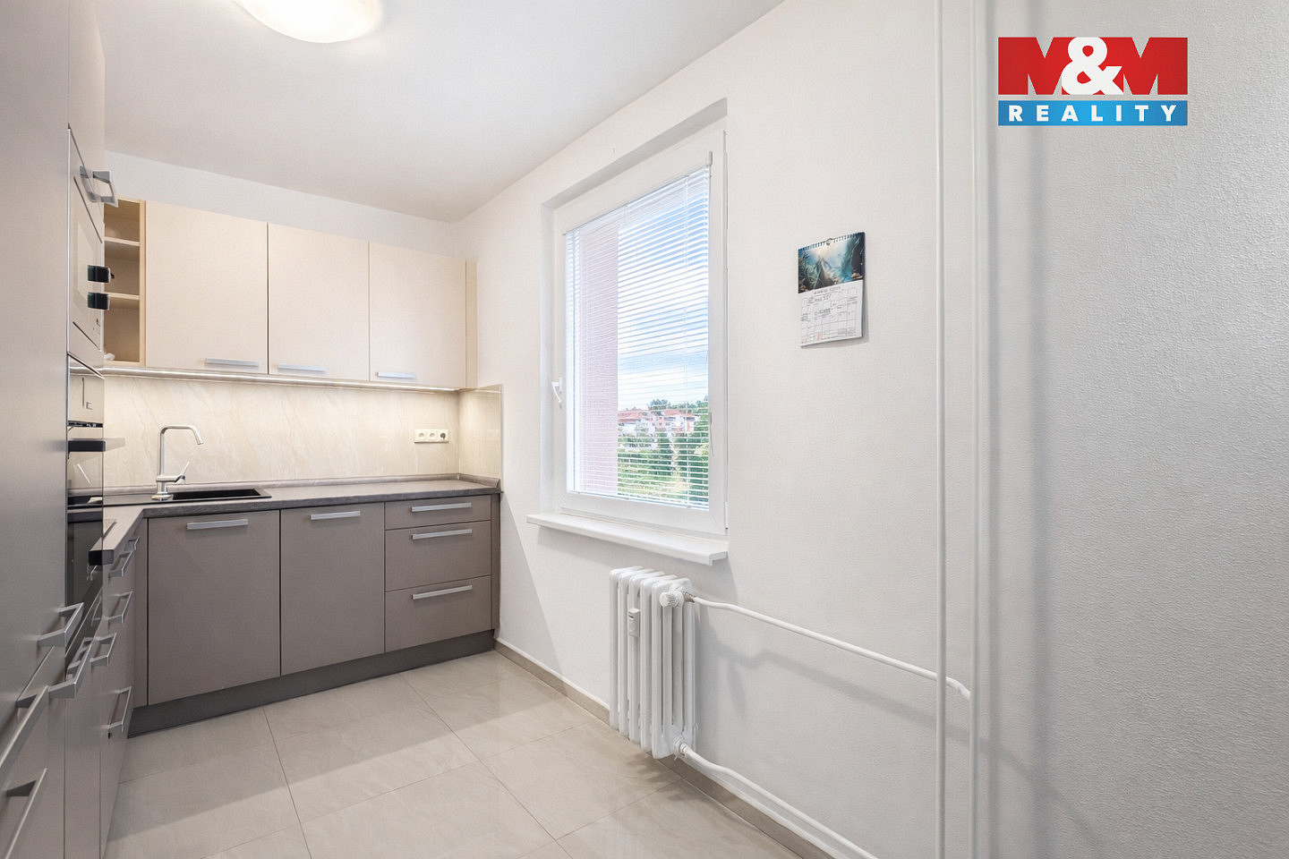 Prodej bytu 3+1 66 m² — photo 3