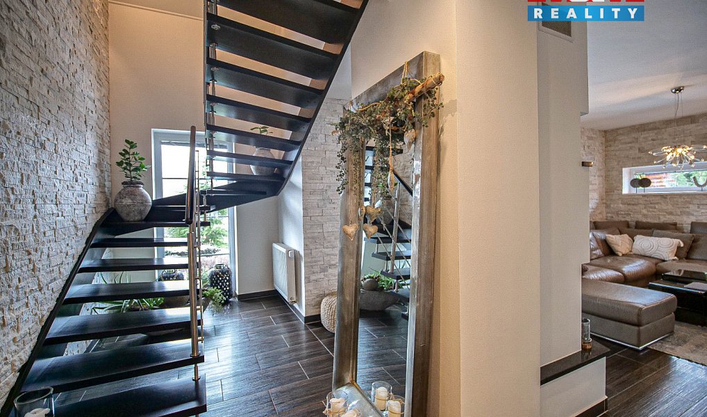 Prodej domu 179 m² s pozemkem 1 214 m², Jeseník – náhled fotky 7