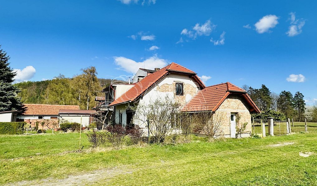 Prodej domu 100 m² s pozemkem 296 m², Katovice – náhled fotky 2