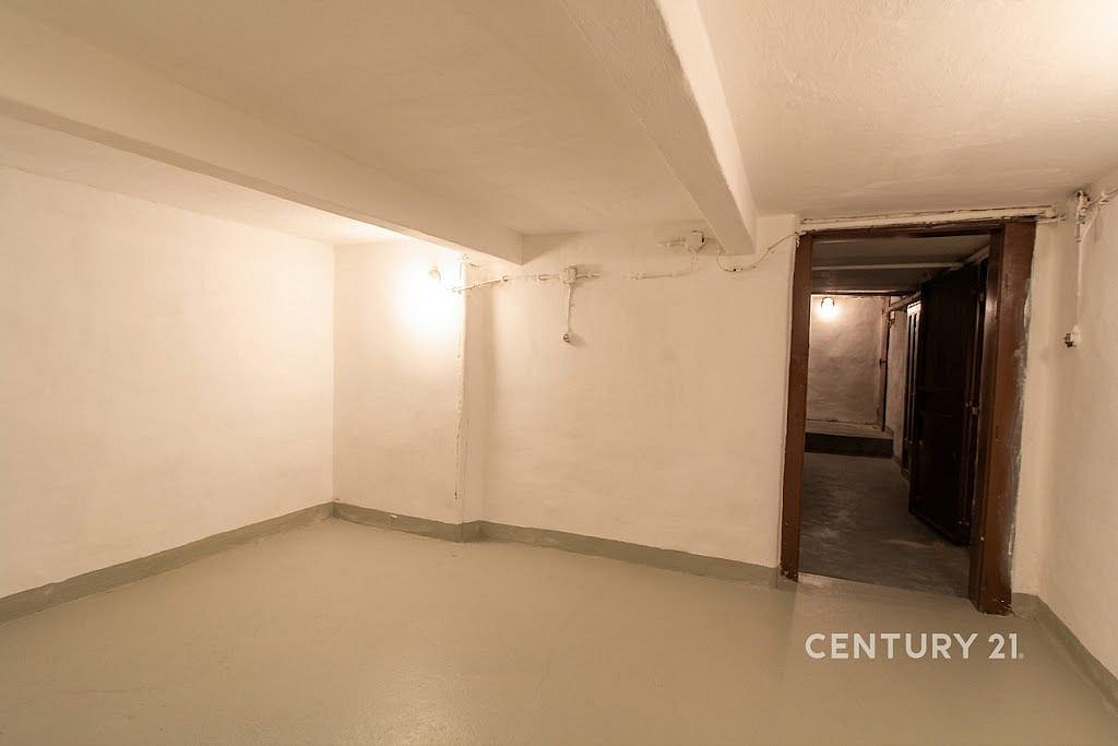 Pronájem skladového prostoru 21 m2, Praha 5 - Košíře, Tůmova ulice
