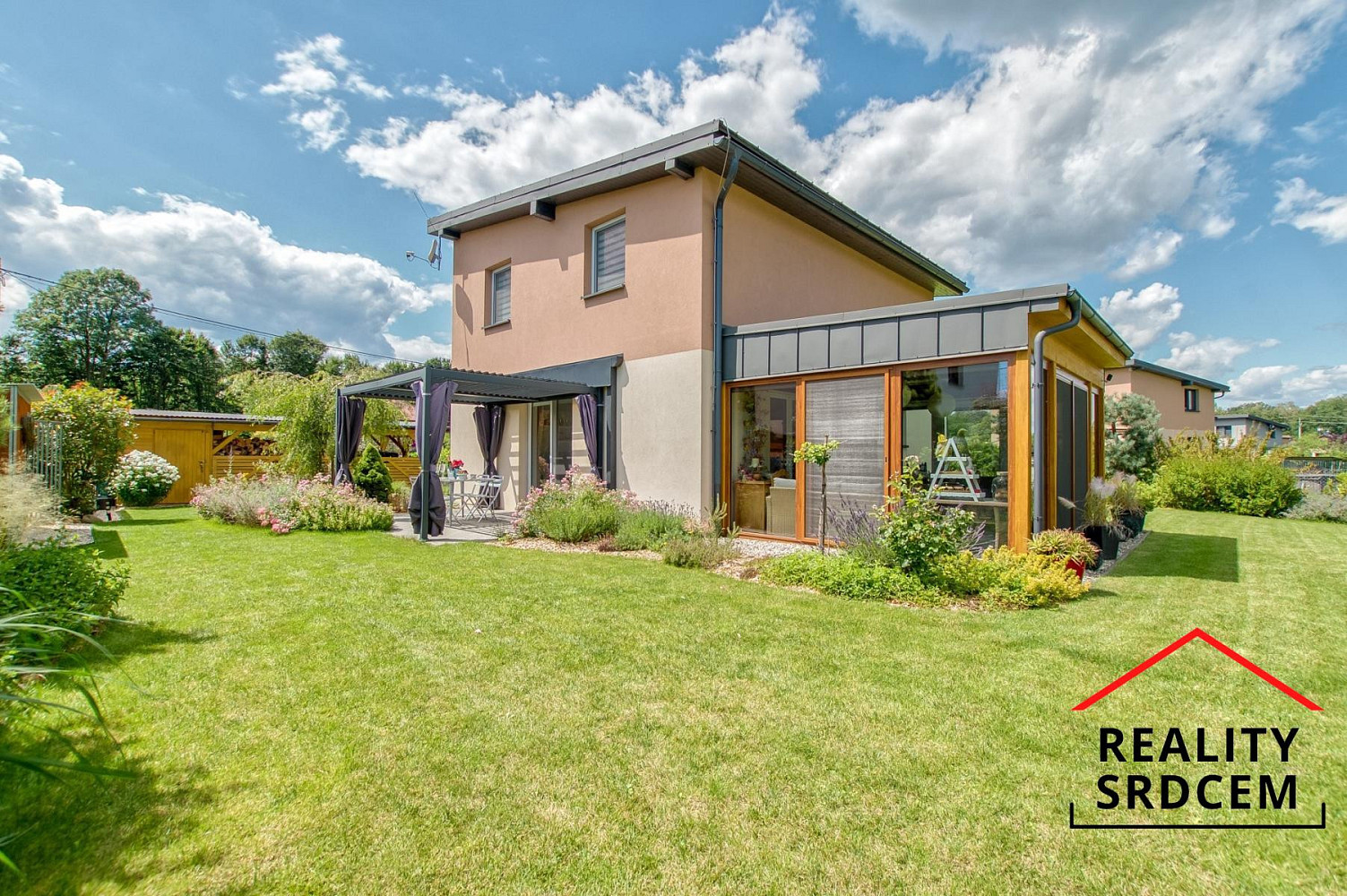 Prodej domu 105 m² s pozemkem 873 m²