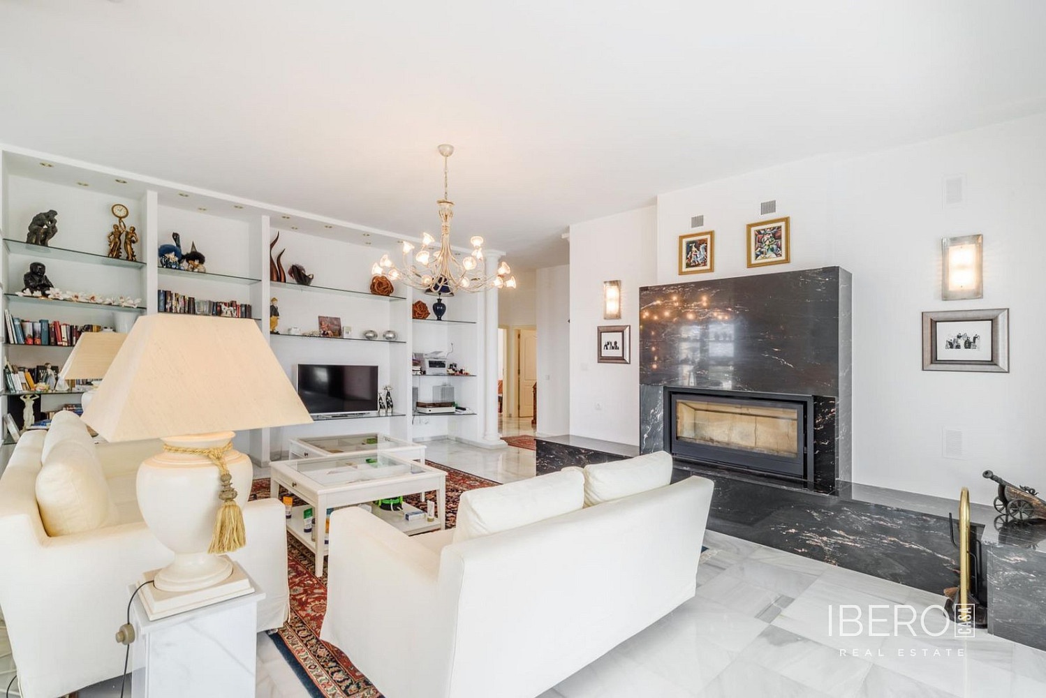 Prodej domu 451 m² s pozemkem 3 600 m² - Widok 5