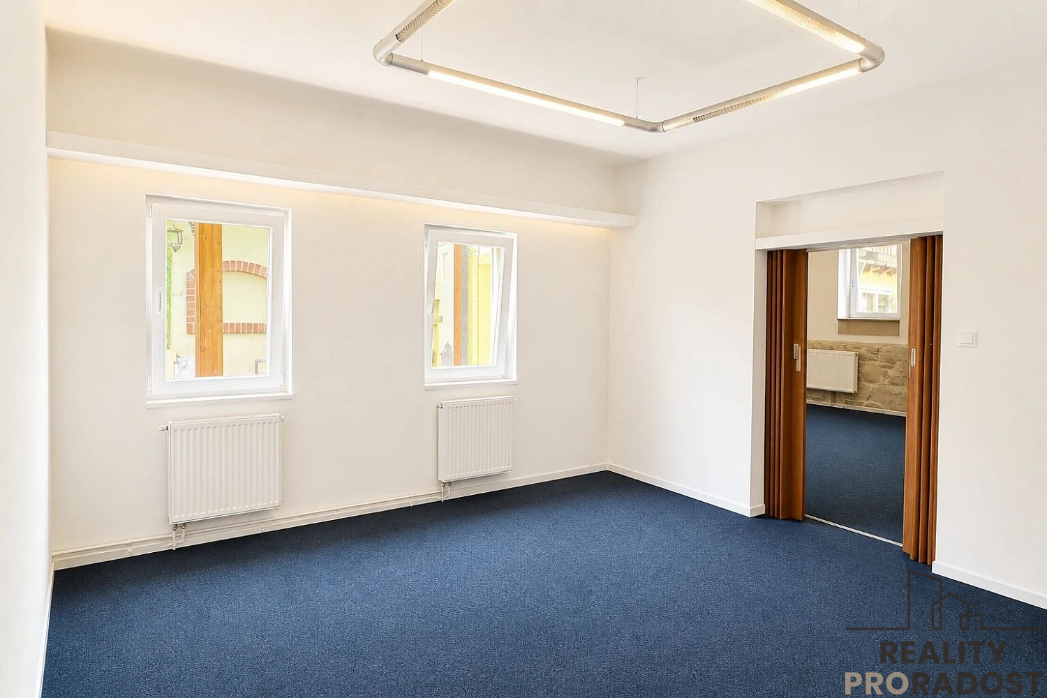 Pronájem domu 232 m² s pozemkem 267 m² – fotografie 3