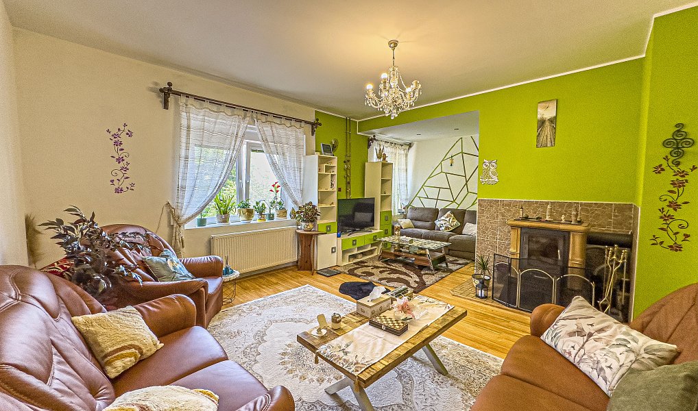 Prodej domu 180 m², Krupka – náhled fotky 9