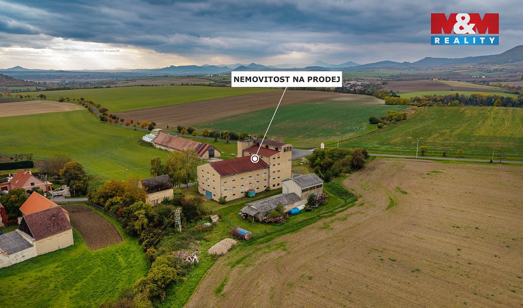 Prodej zemědělského objektu 2 000 m², Křešice – náhled fotky 6