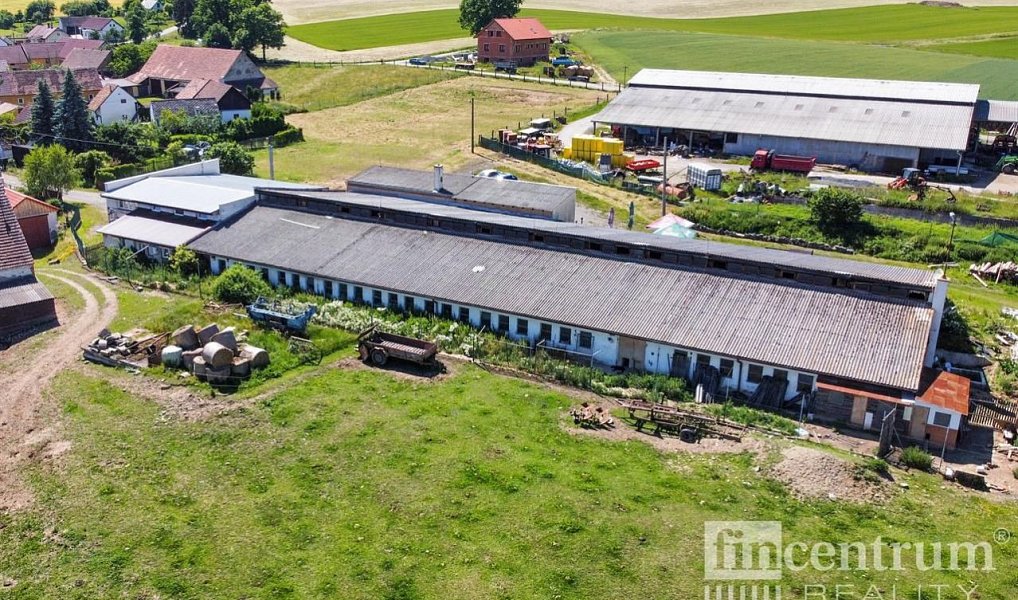 Prodej komerčního objektu (jiného typu) 1 698 m², Křenice – náhled fotky 25