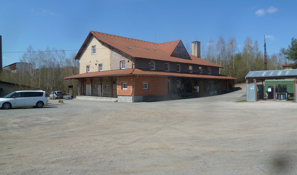 Pronájem bytu 2+1 120 m², Rynholec – náhled fotky 2