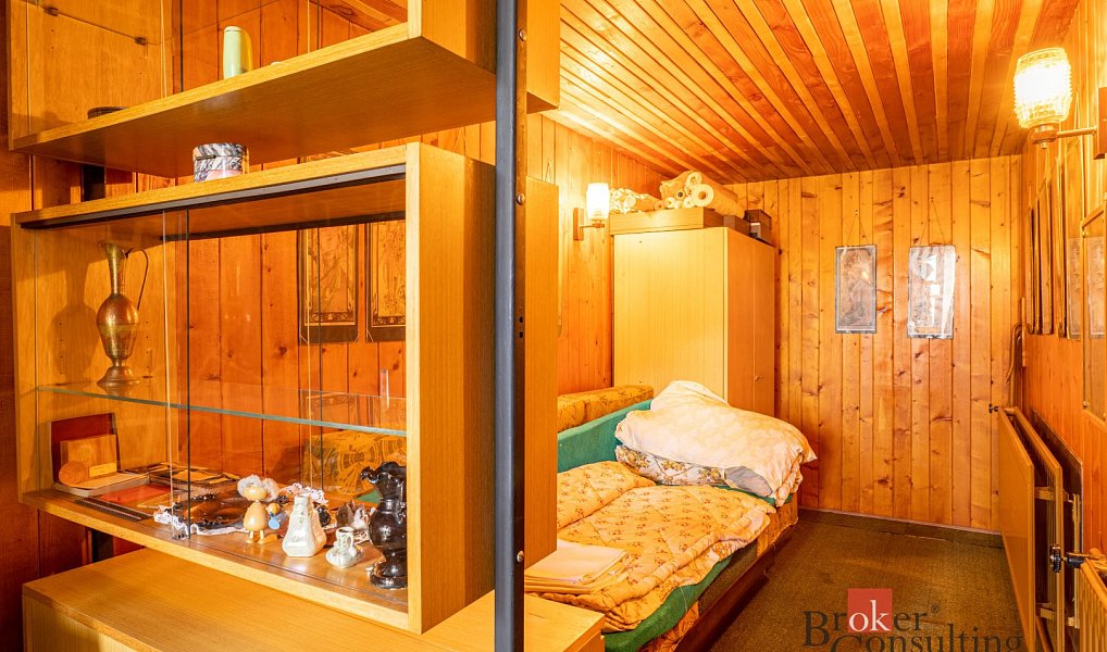 Prodej domu 273 m² s pozemkem 499 m², Sušice – náhled fotky 12