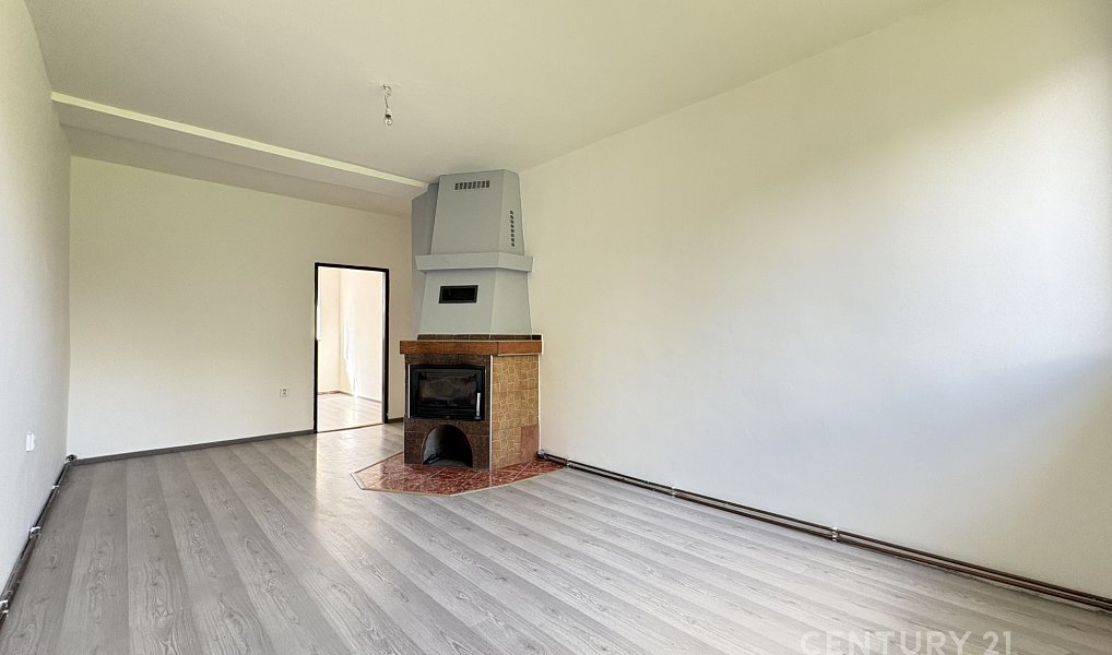 Pronájem bytu 2+1 60 m², Doubrava – náhled fotky 3