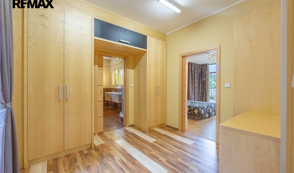 Prodej domu 238 m² s pozemkem 3 192 m², Děpoltovice – náhled fotky 17