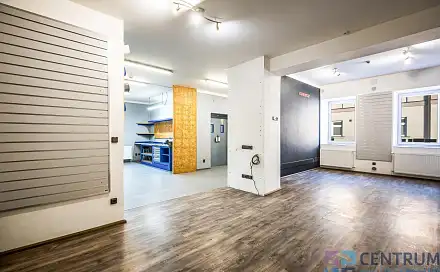 Prodej obchodních prostor 146 m², Svobody, Liberec - Liberec XV-Starý Harcov