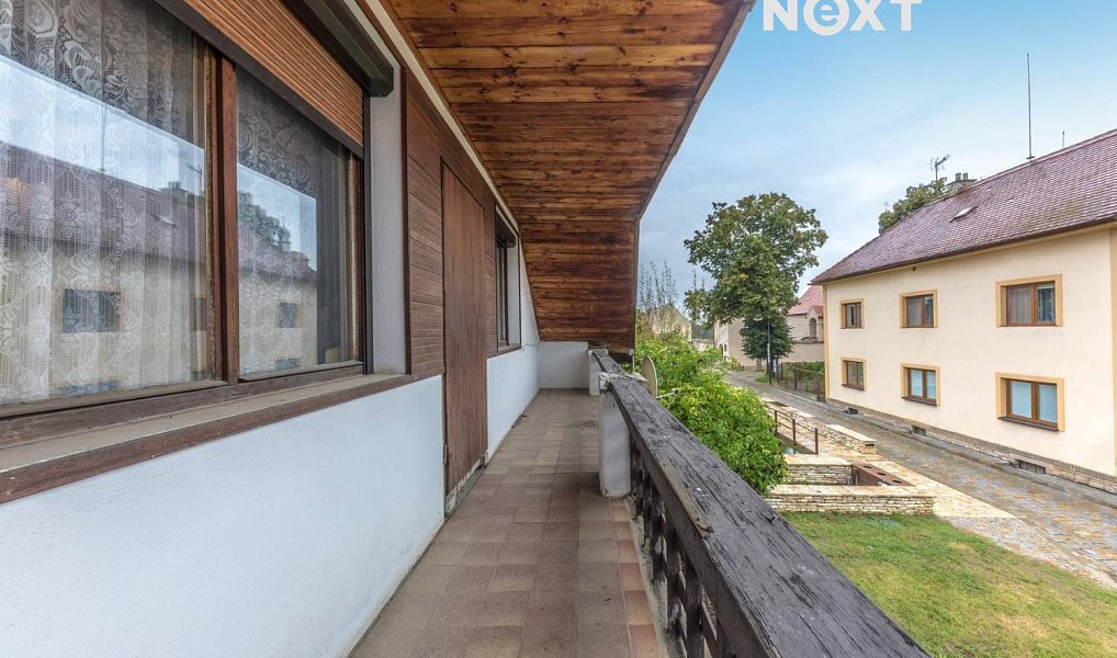 Prodej domu 416 m² s pozemkem 419 m², Tetín – náhled fotky 22