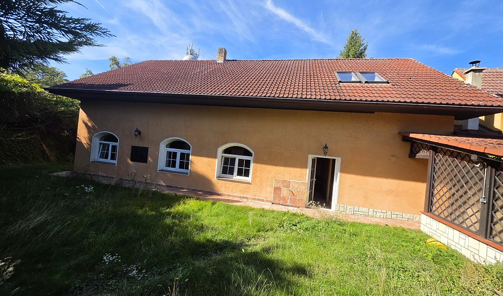 Prodej domu 250 m² s pozemkem 503 m², Vysoká – náhled fotky 8