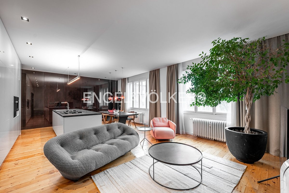 Pronájem bytu 3+kk 105 m²