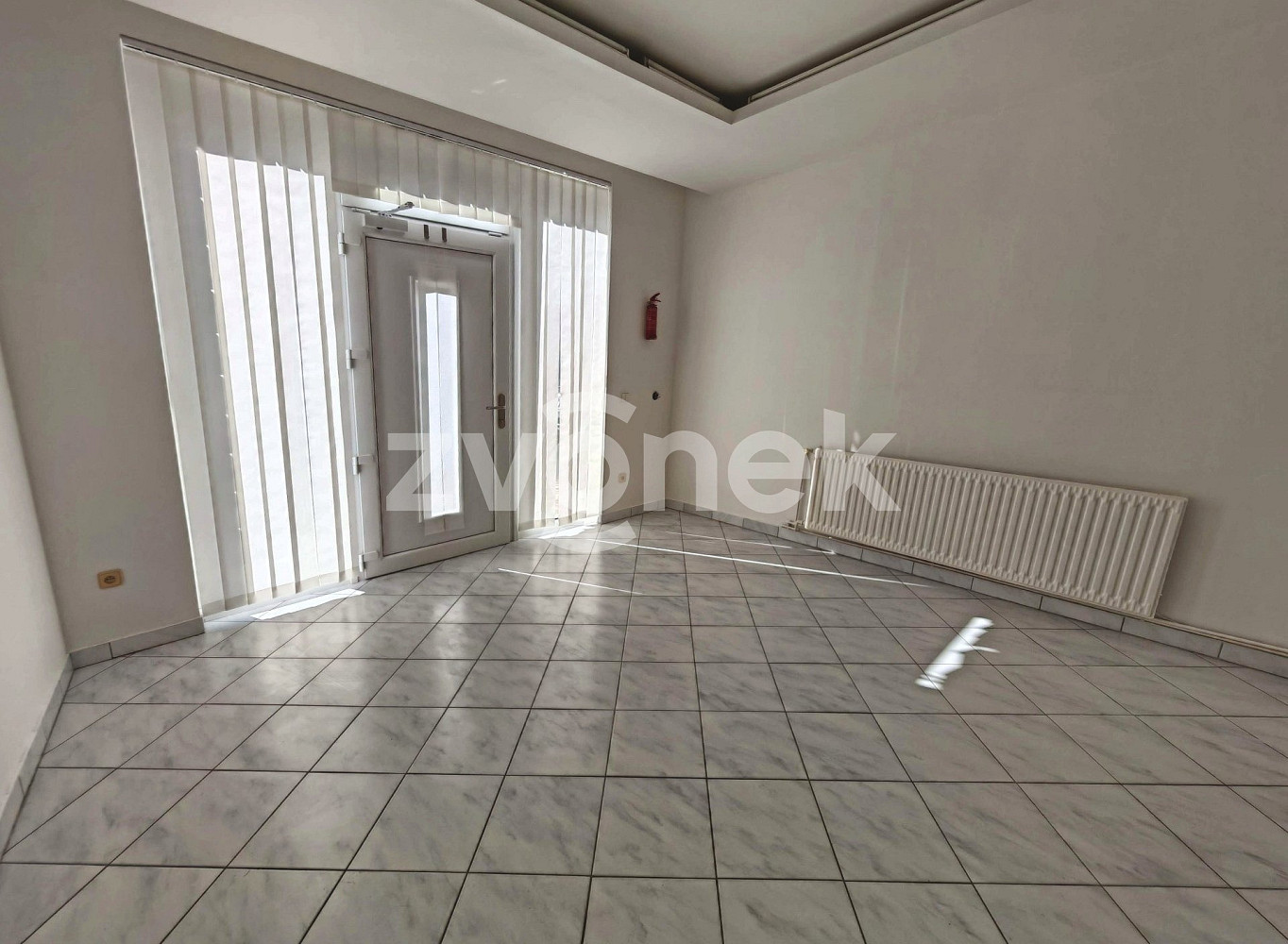 Pronájem kanceláře 78 m² – fotografie 5