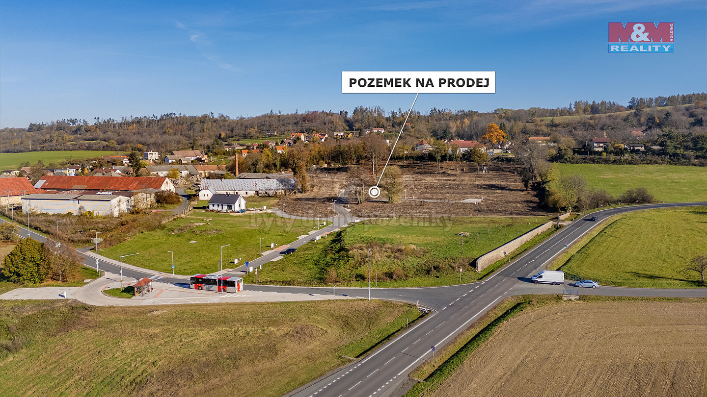 Prodej stavebního pozemku 967 m² – fotografie 5