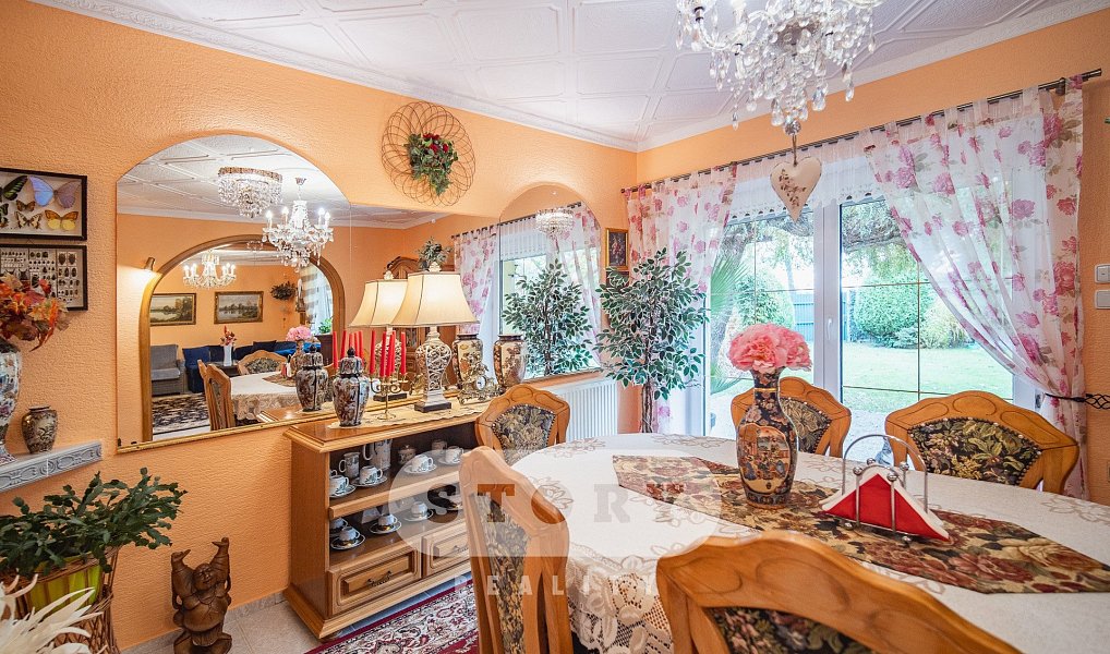 Prodej domu 182 m² s pozemkem 1 064 m², Uničov – náhled fotky 11