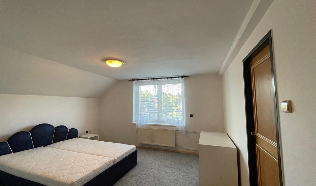 Prodej domu 321 m² s pozemkem 833 m², Liberec – náhled fotky 24