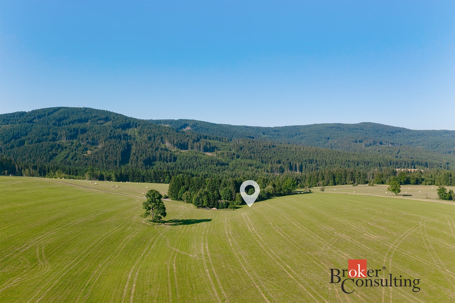 Prodej stavebního pozemku 1 400 m² – fotografie 3