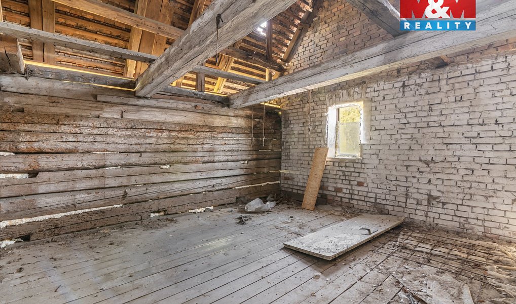 Prodej domu 362 m² s pozemkem 911 m², Stružnice – náhled fotky 14