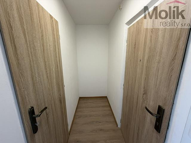 Pronájem bytu 1+kk 36 m² – fotografie 5