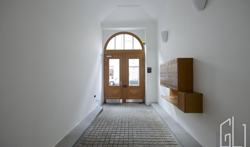 Pronájem bytu 2+kk 62 m², Praha – náhled fotky 10