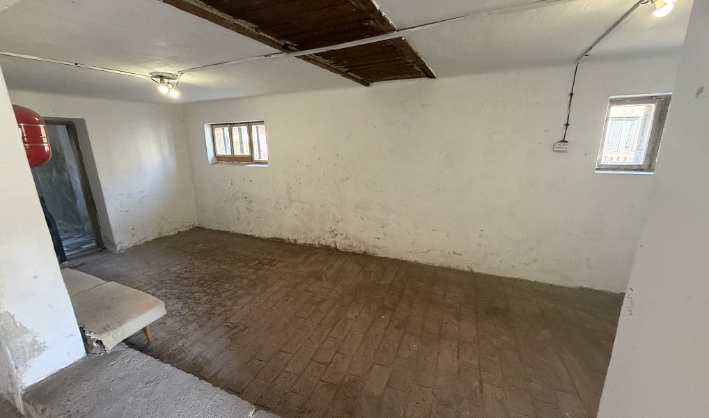 Prodej ubytovacího objektu 595 m², Bouzov – náhled fotky 11