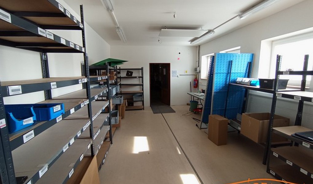 Pronájem skladovacích prostor 720 m², Uherský Brod – náhled fotky 10