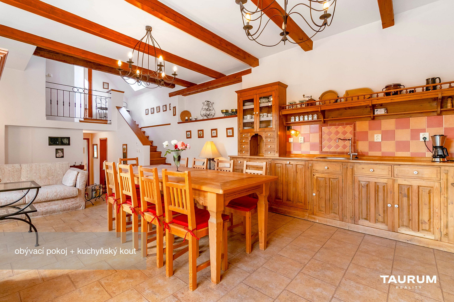 Prodej chaty/chalupy 193 m² s pozemkem 722 m² – fotografie 4