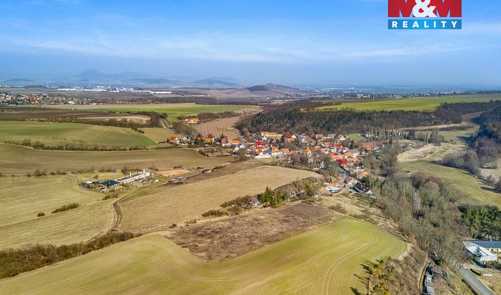 Prodej stavebního pozemku 1 068 m², Louny – náhled fotky 8