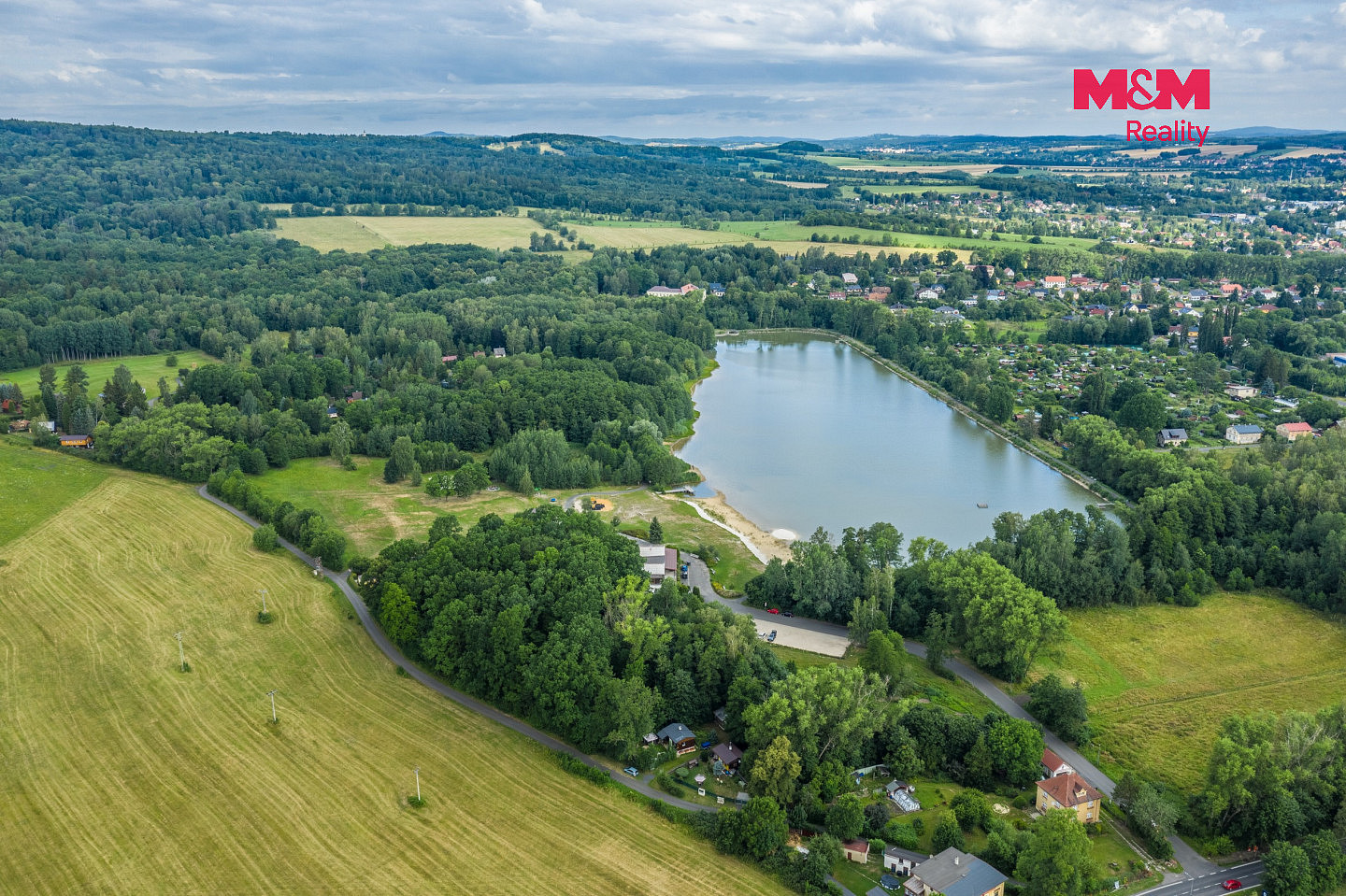 Prodej pozemku 2 552 m² – fotografie 3