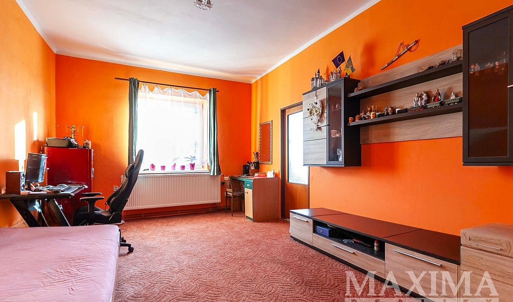 Prodej bytu 3+1 98 m², Klatovy – náhled fotky 8