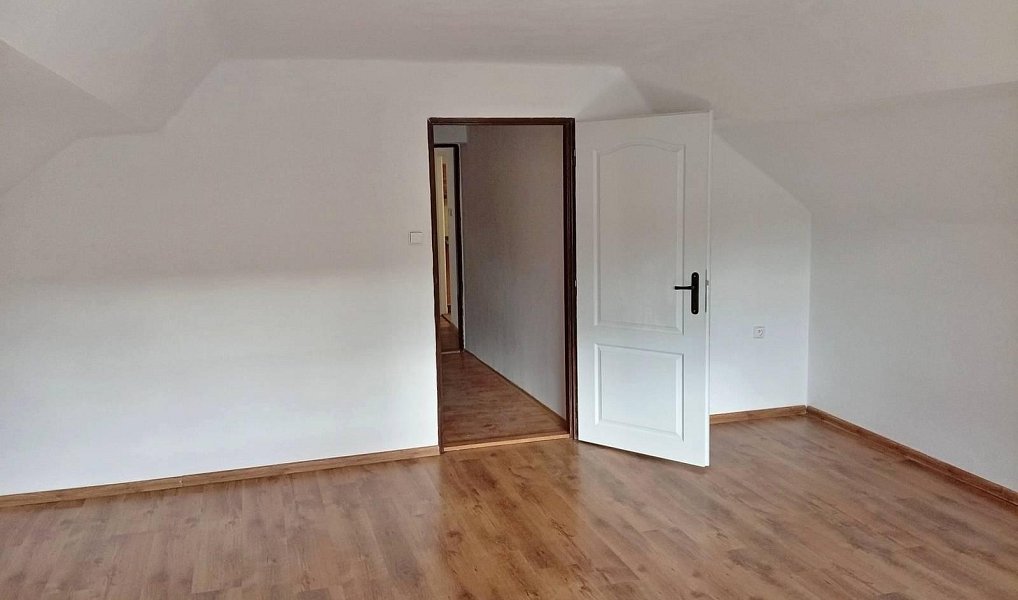 Pronájem bytu 2+1 57 m², Křemže – náhled fotky 10
