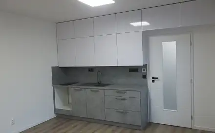 Pronájem bytu 1+kk 30 m², Rolsberská, Olomouc - Hodolany