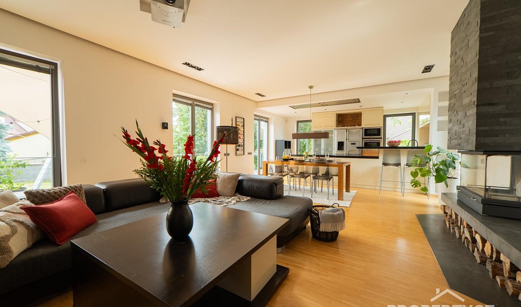 Prodej domu 345 m² s pozemkem 520 m², Praha – náhled fotky 16