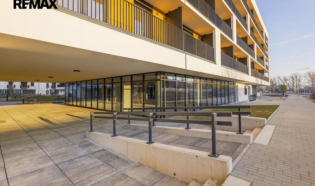 Prodej bytu 4+kk 106 m², České Budějovice – náhled fotky 16