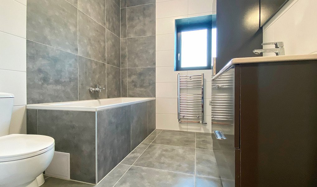Prodej bytu 4+kk 87 m², Jindřichův Hradec – náhled fotky 10