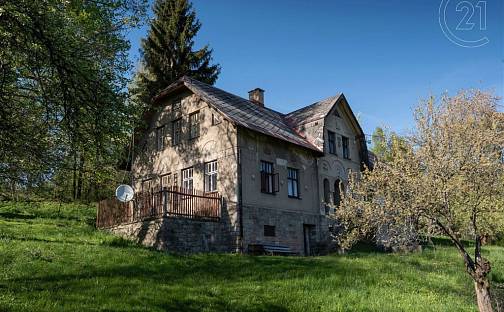 Prodej domu 488 m² s pozemkem 1 781 m², Zlatá Olešnice, okres Jablonec nad Nisou