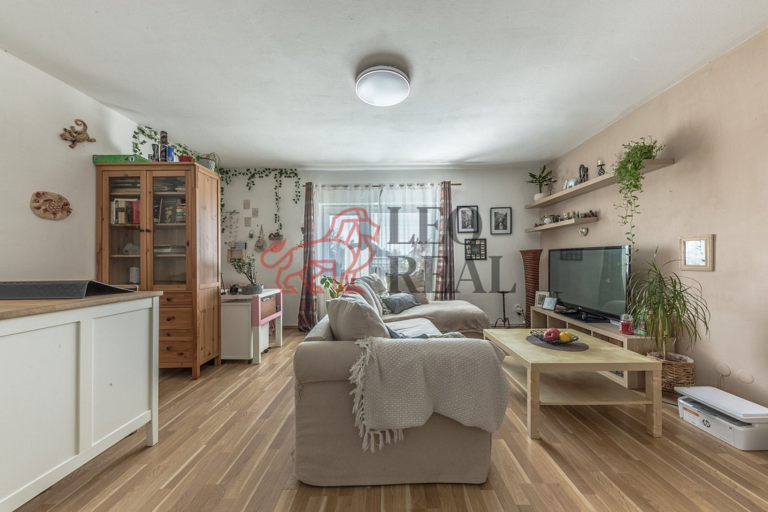 Prodej domu 200 m² s pozemkem 1 201 m² – fotografie 3